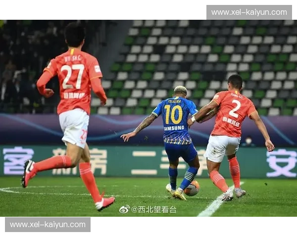 巅峰对决，绿茵硝烟！恒大vs苏宁：这一场史诗级较量，你绝不能错过的观赛全攻略