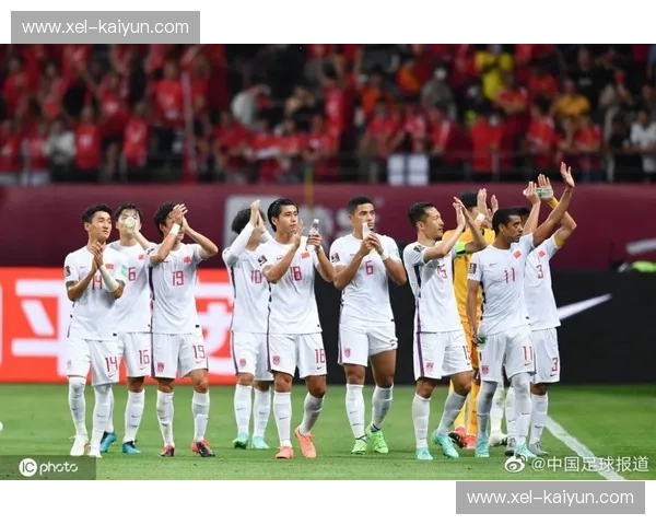 龙腾虎跃，亚洲雄风：日本男足与中国男足的绿茵对决，谁将书写新的传奇？